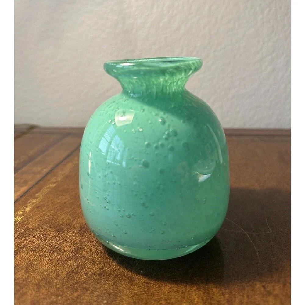 Aqua Mini Bud Vase Hand Blown Art Glass Controlled Bubbles 4.5” T NWT